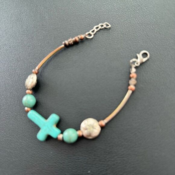 Bracelet  Turquoise Beads Butterfly Clasp Bracelet - Picture 3 of 5